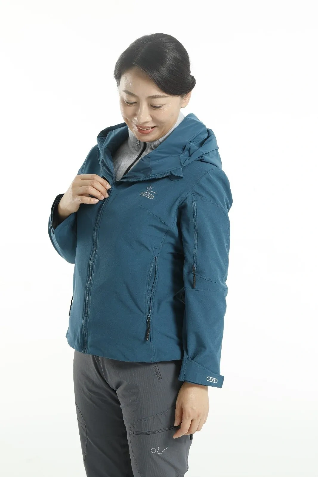 Wearable Antifall Airbag Vest to protect elderly from hip fracture  S AIRBAG Official Online Store